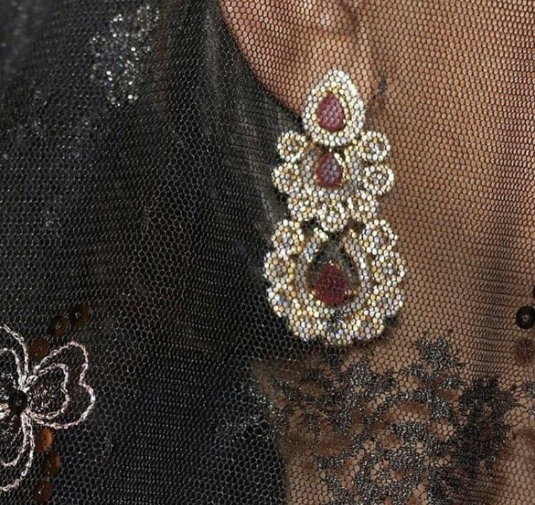 Emirati Pinterest tweet media