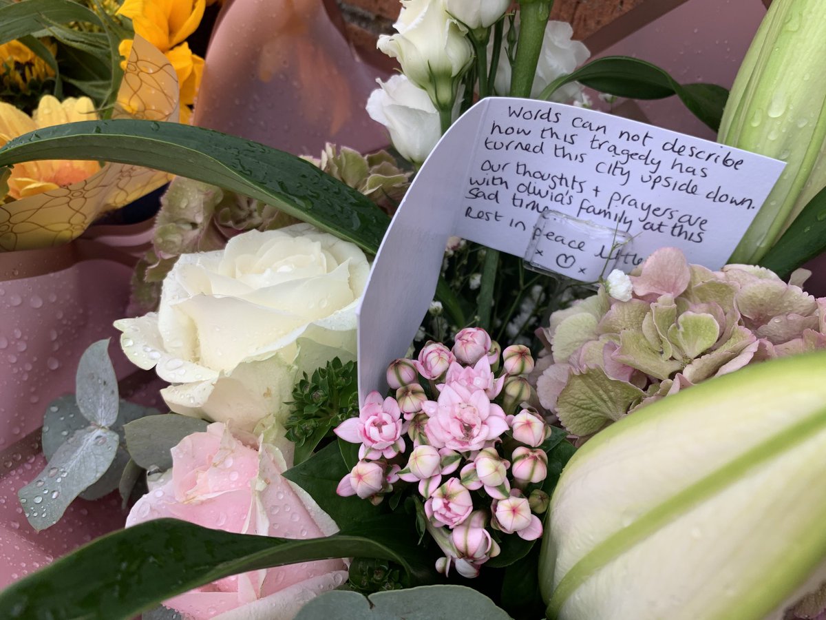frazeratsky's tweet photo. Flowers and tributes at the scene of shooting of 9 year old Olivia Pratt-Korbel https://t.co/GHQVqT5eng