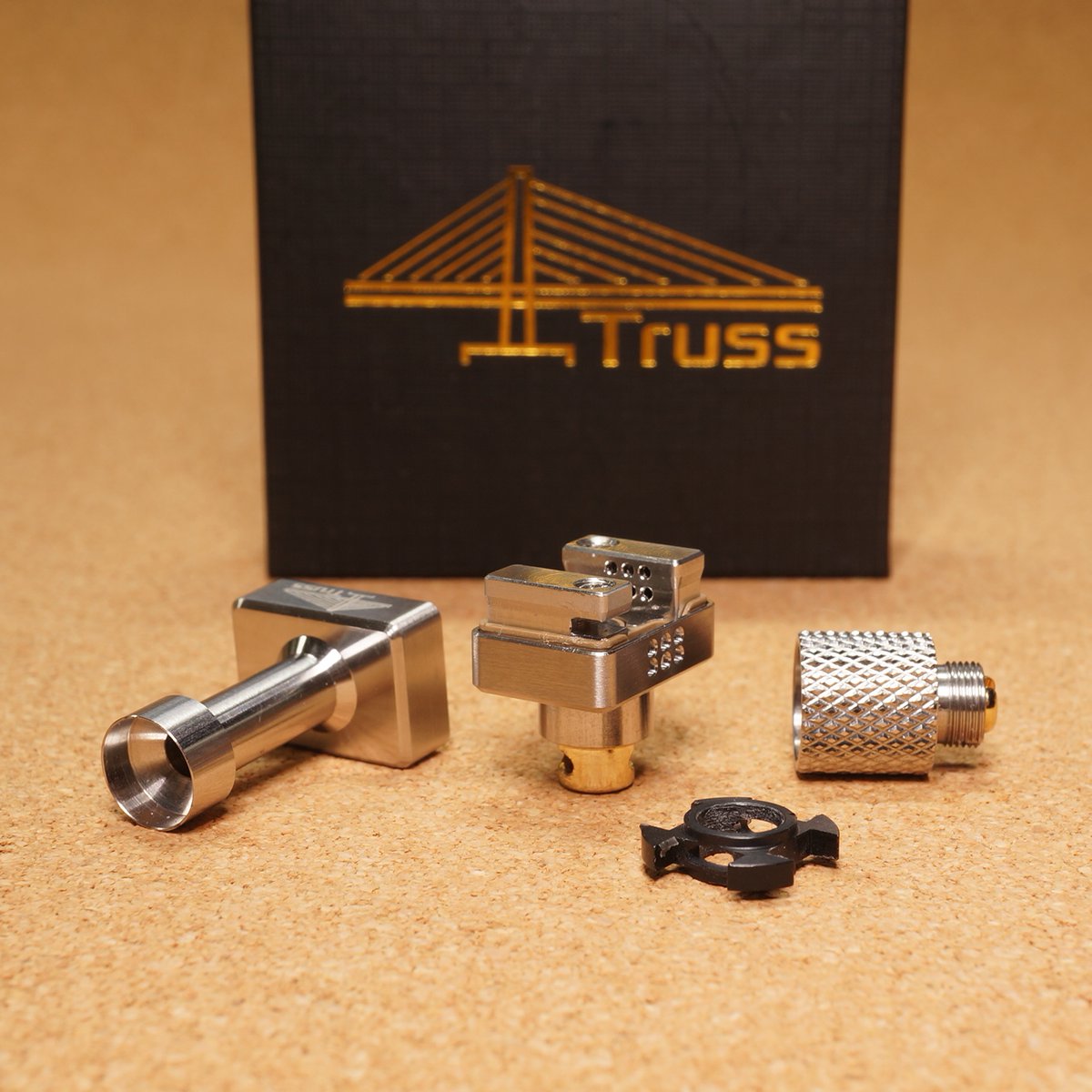 VAlphaline's tweet photo. お世話になっております。お取引いただいた「Signature Tips｜Truss Bridge」は先程発送完了しました。到着まで今しばらくお待ちください。今後とも何卒よろしくお願い申し上げます。#SignatureTips #Truss #Boro #BilletBox #Derlo #Orca #Suzie #HarboR #HighEnd #Vape #vape好きな人と繋がりたい https://t.co/3AuWks7WDn