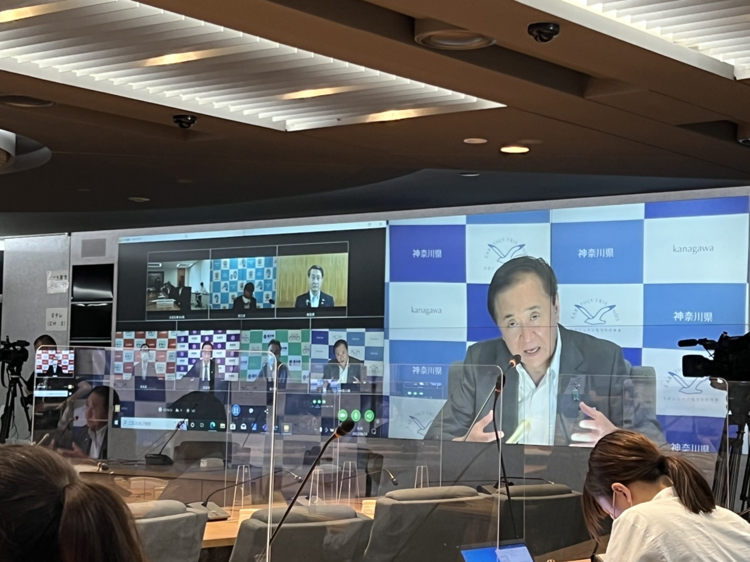 黒岩祐治 (kuroiwayuji) / Twitter