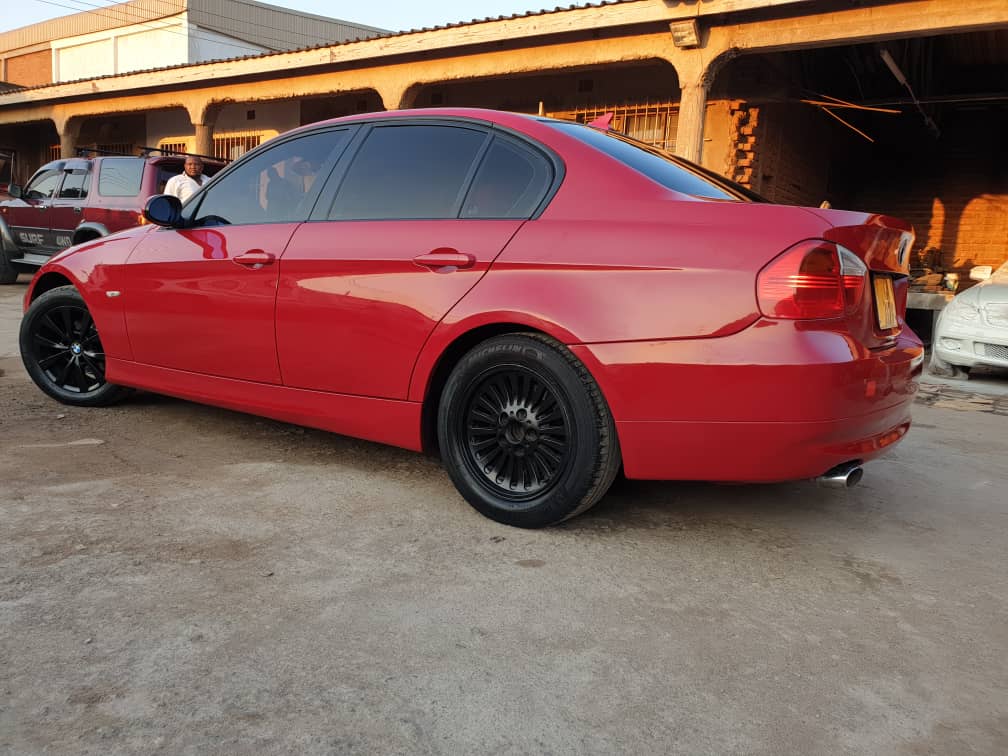 MandRworkshop's tweet image. Today's colour is red🥵🥵🥵