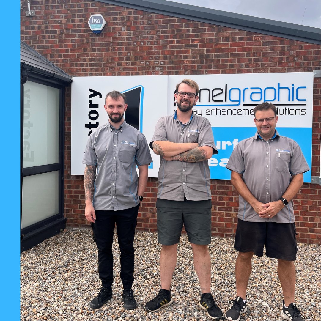 Panel Graphic tweet media