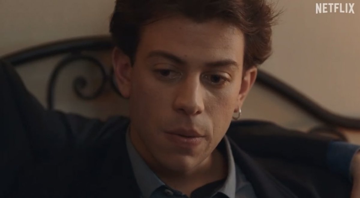 fecesarixlove's tweet photo. ORA MI SPIEGATE COME SI SOPRAVVIVE ALTRI 8 GIORNI SENZA SAPERE COSA SUCCEDE IN QUESTA SCENA.
#skamitalia #skamitalia5 https://t.co/3xWLMcy1h2