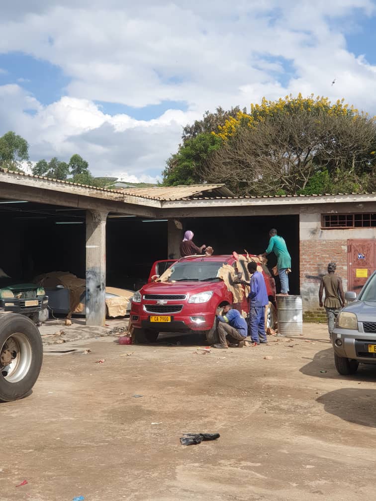 MandRworkshop's tweet image. Call or WhatsApp +265999933164 for quotes and inquiries 
We are located in manja industrial area.
When we paint, we polish too! For that mirror finish🥵🥵🥵
Get your baby ready for summer