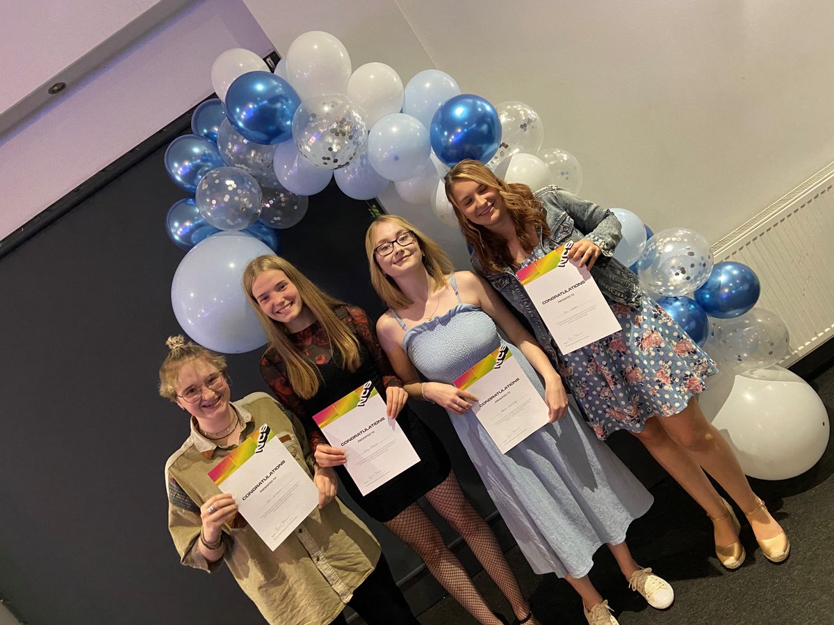<a href="/DurhamJohnston/">DJCS</a> <a href="/EastDurhamCol/">East Durham College</a> <a href="/stlcsdurham/">St Leonard's Catholic School Durham</a> 
Your students were amongst 271 NCS graduates from Durham, who volunteered a whopping 8,130 hours of their time to local causes over the summer 😲🙌👏