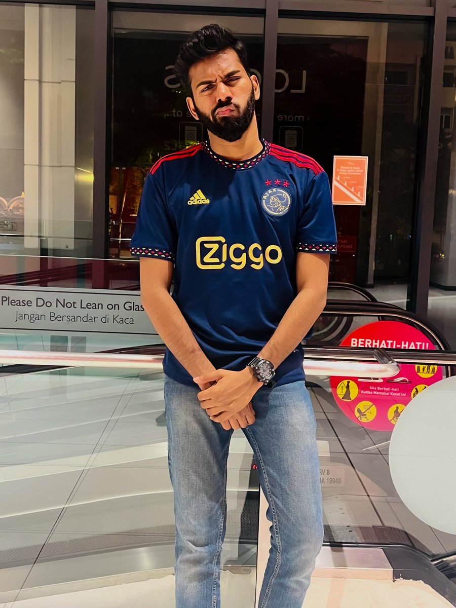 BeingPuppa's tweet photo. 🫰🏽 https://t.co/AdOWlkXNsI