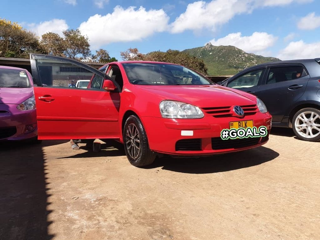 MandRworkshop's tweet image. We never miss a shade!
This baby looks good as new
Call or WhatsApp +265999933164 for all quotes and inquiries 
We are located in manja industrial area.Visit us soon
#changecolour#readyforsummer