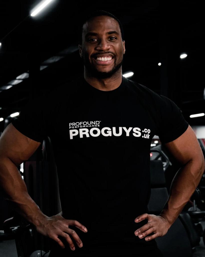 ProfoundPerform's tweet image. NitricPro, essential to your workout routine:

- Single dose sachets- easy for on the move!
- Maintain post workout pump
- Reduce fatigue
- Caffeine free
- Suitable for vegetarians

Learn more: bit.ly/NitricPro2021

#preworkout #nutrition #profoundperformance #fitness