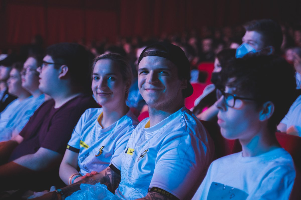 MNMGaming's tweet photo. Thank you Berlin
Thank you Rainbow 6
You are amazing ❤️🙏

#ForTheFlame https://t.co/T3vtJDsip3