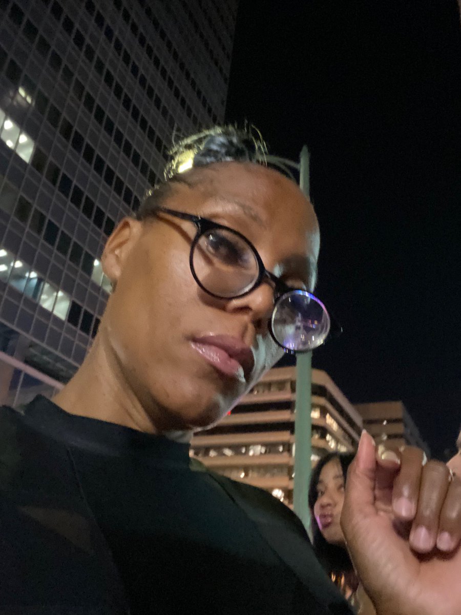 ShadenaLutin's tweet photo. @chrisbrown @complexoakland #OneOfThemOnesTour #ChrisBrown #complexoakland #afterparty in #Oakland #nightclub #party #birthdaygirl
I really enjoy myself tonight love that you show the bay more love https://t.co/yDDN0ur2mh