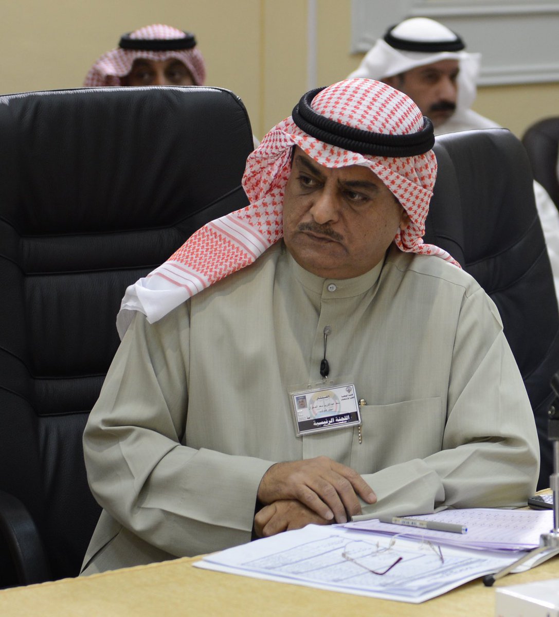 انتظرت كويتناالحبيبةشروق شمسٍ قد غابت عنها وأظلمت نهارها
انتظرت قدوم رجلٍ عادلٍ يخاف الله في عباده ونحسبه كذلك أبارك للكويت هذا الرجل العظيم المستشار سعد الصفران على توليه منصب النائب العام أسأل الله أن يجعلك عوناً ونفعاً للشعب وأن يوفقك لما يحبه ويرضاه نِعمَ الرجل يابو عبدالكريم