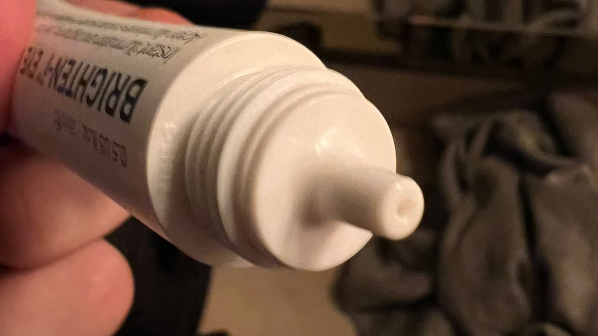 Elsa Hill tweet media