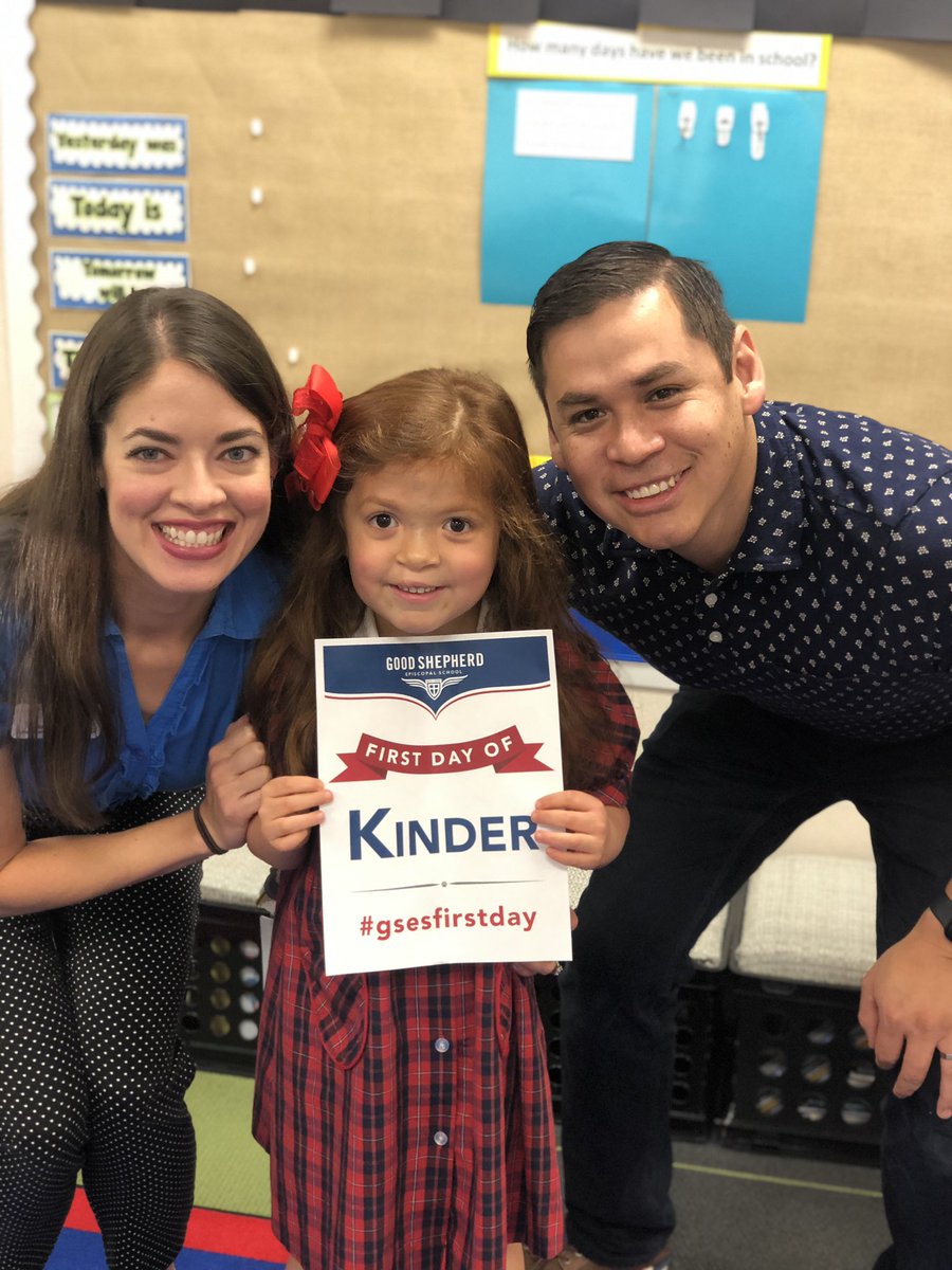 mpowell_gses's tweet photo. Sweet smiles on the first day of Kindergarten! #gsesfirstday https://t.co/BjJAhlZgZ1