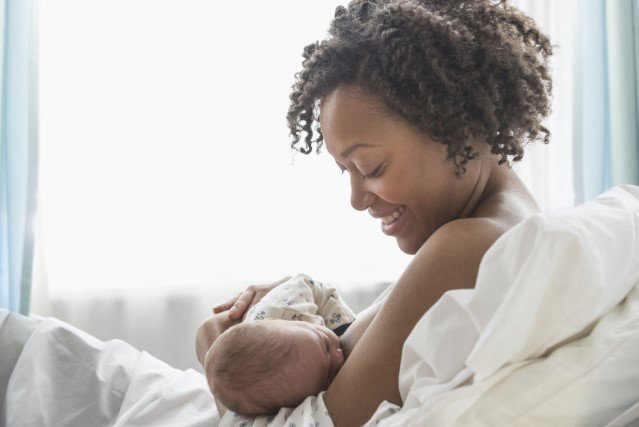 womenshealth's tweet photo. Employers: No matter your industry, there are simple, cost-effective ways to support the nursing moms on your staff. Explore tips and ideas by industry in this newly updated resource. #BBW2022 #First31
https://t.co/xfhWtuecuO https://t.co/aS0W5MjoI0