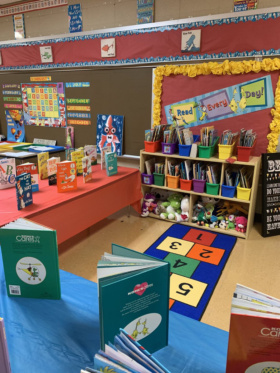 Jen_Hernandez28's tweet photo. First grade is gearing up for success! 📓✏️#youngpisd #pisdlachat https://t.co/JaZ8MMLR2N
