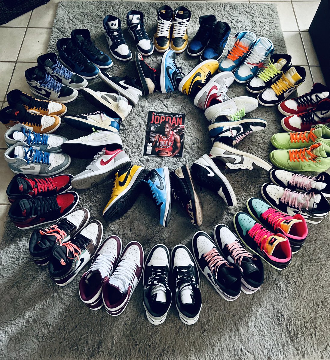 OnlyDiggs's tweet photo. For the first time, by request of @lesliefullerstx & @DeeFullerHTX , here is my ONEderful jordan 1 collection. Missing 2 pair that are in transit. #WearYourKicksKaren #ATTKicks #LifeAtATT #Only2YearsIn #DiggsDoesKicks https://t.co/argRwqflYF