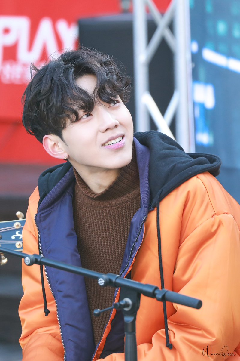 WoonieDeer's tweet photo. 생일 축하합니다 ^^
#도운 #Dowoon #HAPPYDOWOONDAY https://t.co/wgqn009yua