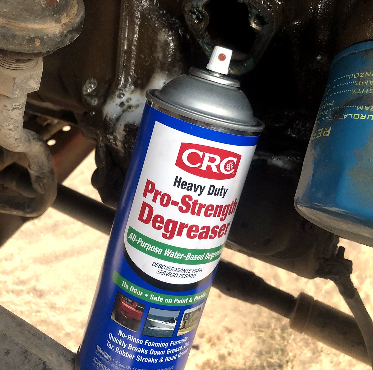 CRCAuto's tweet photo. CRC Heavy Duty Pro-Strength Degreaser is a foaming water-based degreaser quickly and safely dissolves grease, grime, oil, rubber marks and other oil-based contaminants.  Safe for painted and plastic surfaces. 

#CRCAuto #CRCInd #DIY #MechanicShop #Shoptools #WeekendWarrior https://t.co/fO4c2NLys0
