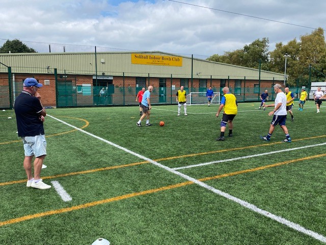 OUR WALKING FOOTBALL SESSIONS ARE REFEREED TO ENSURE A MORE ENJOYABLE GAME. WHY NOT TRY IT OUT TODAY?

#WalkingFootball #REFEREE #ageuk #ageconcernbirmingham #SOLIHULL #exercisedaily #mentalhealth