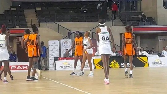 ZimbabweSrc's tweet photo. A brilliant performance by the Gems ๐ฟ๐ผ who won 43-33 against Tanzania in the Netball World Cup Qualifiers played today. Let's continue to rally our support behind them. #NetballWorldCupQualifiers #ZimGems https://t.co/xdPDnyXETP