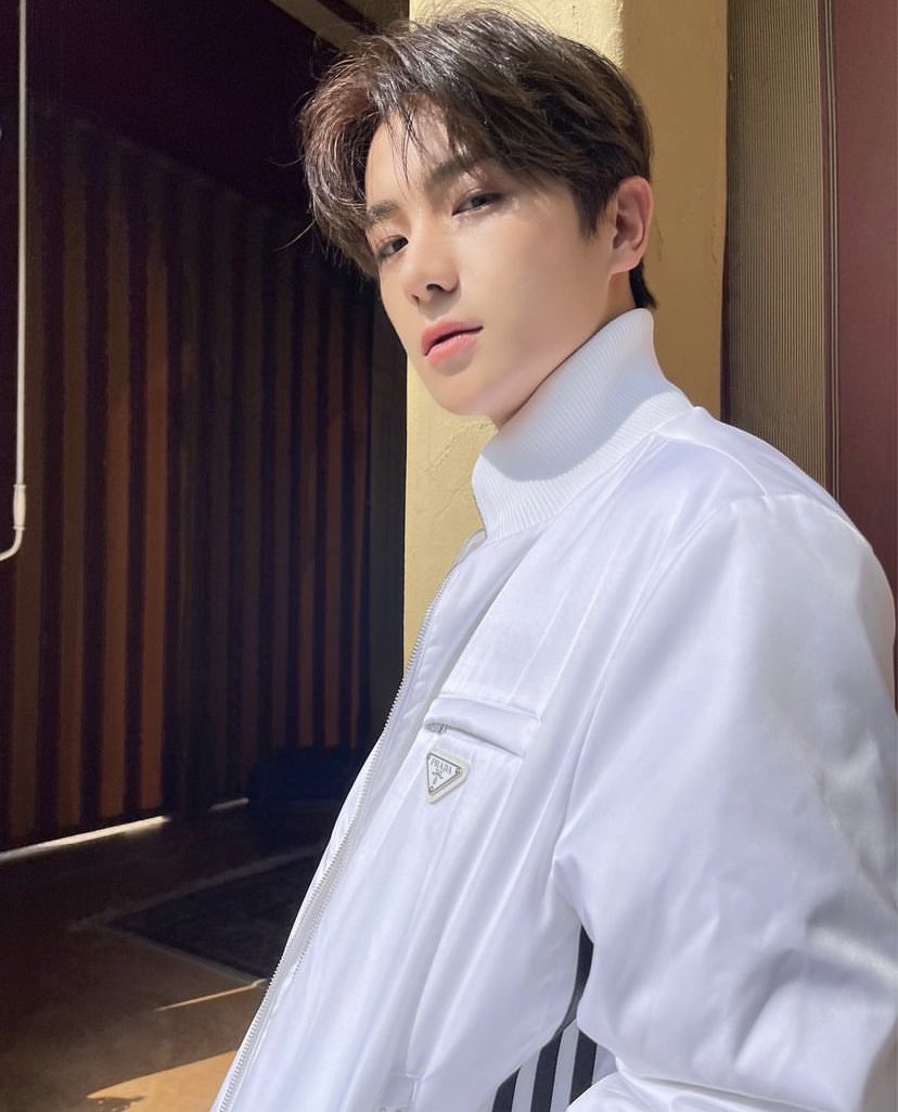 hyunjae archive tweet media