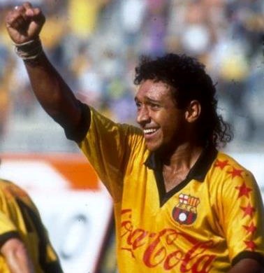 MauricioOrtegaE's tweet photo. ¿PODRÁ DAMIÁN DÍAZ SUPERAR EL RECORD DE EPHANOR VS LDUQ? En la previa del Barcelona #LigaDeKitu, recordemos los máximos goleadores toreros contra la U: @VEphanor con 10 goles, @Kitudiaz1070 y Manuel Uquillas ambos con 8 goles y @carlosmunozjr con 7 goles. Superará Kitu a Ephanor? https://t.co/ZRVObXhivN