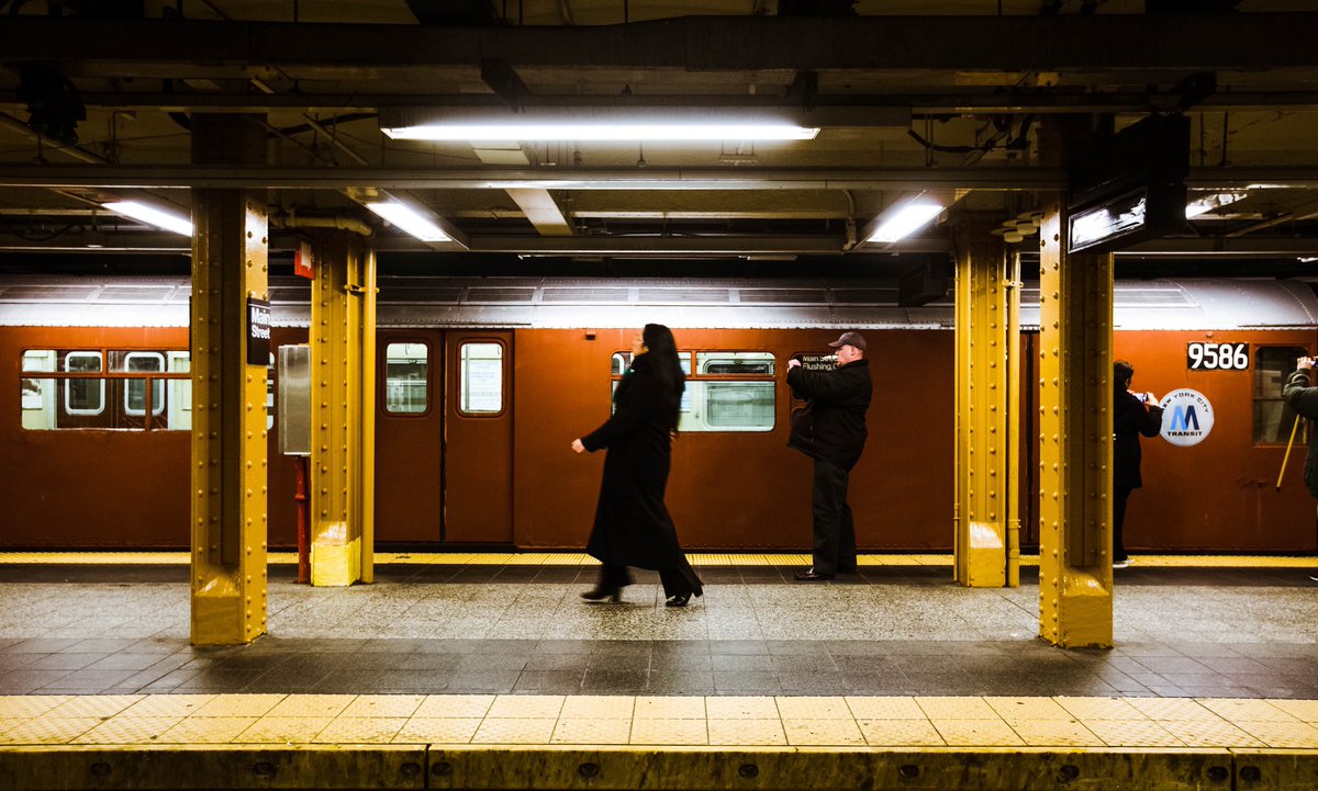 americvnmartian's tweet photo. Nostalgic moments aboard the Train of Many Colors via the 7 Super Express back in 2018 for Mets- Opening day. With the new signals installed on the 7 line who knows if they’ll ever run special trips again. #nyc https://t.co/CvYFFFfTB8