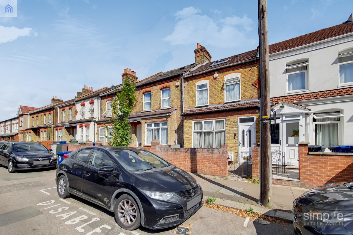 Simple Estate Agents tweet media