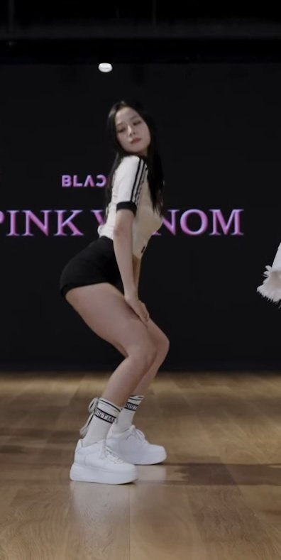 GET THAT GIRL??          LIKE THIS?

#JISOO #PinkVenomOutTODAY