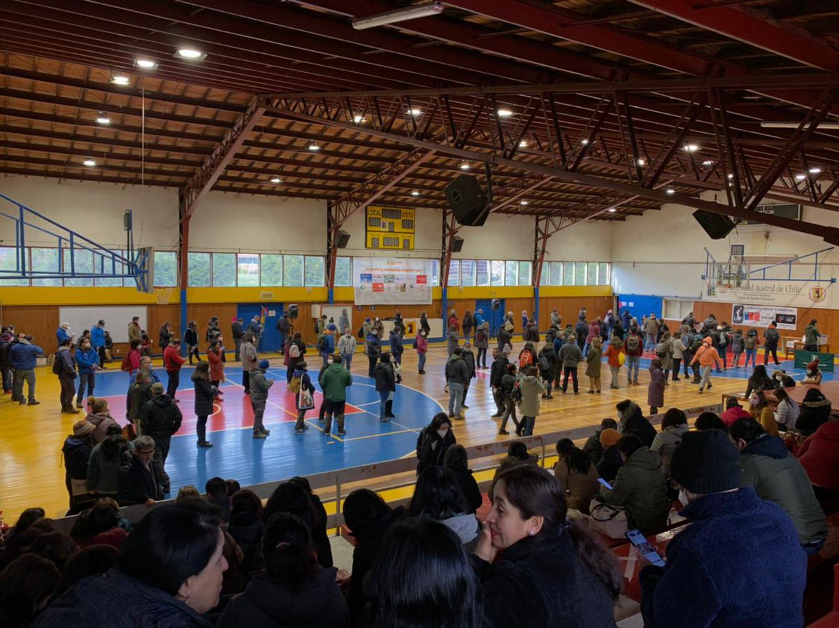 Hoy votamos nueva propuesta del empleador. Invitamos a socios y socias del Sindicato Nacional Nro. 1 de Trabajadores de la UACh a votar informados acerca de esta propuesta de contrato colectivo, así como del contexto de esta negociación. Votación hasta las 13 hrs. #UAChEnHuelga