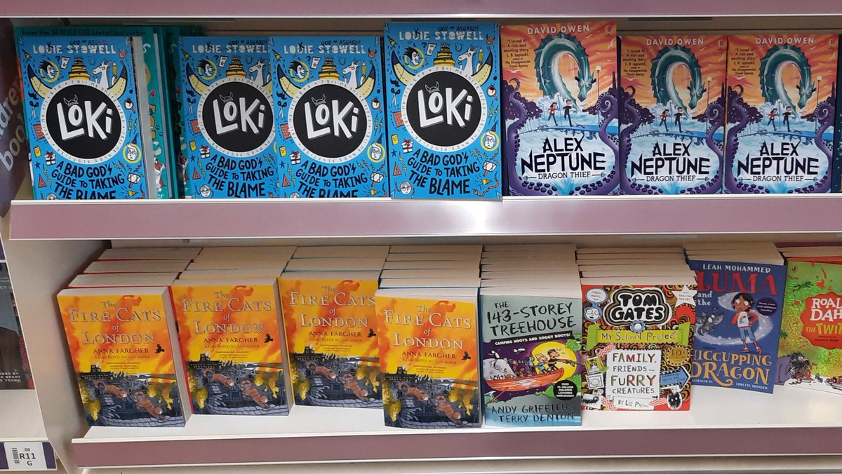 Mrs Cleveland 📚☕️ tweet media