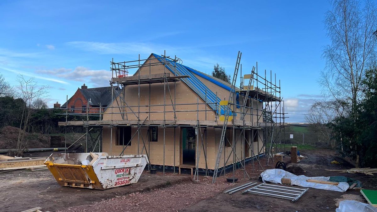 Hawkland tweet media