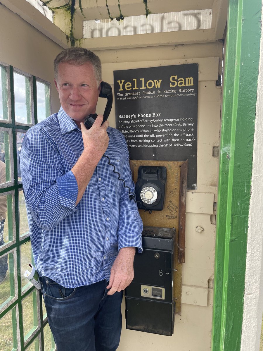 shanemcalister's tweet photo. The infamous Barney Curley phone box #yellowsam https://t.co/cmv9jxuffX