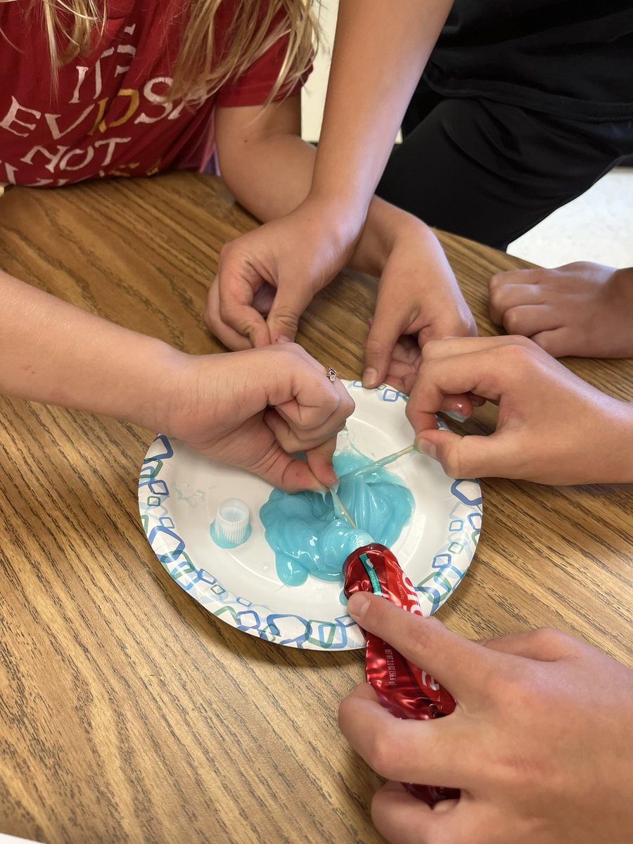 MrsLPTeaches's tweet photo. Taking back words and actions we didn’t necessarily mean is HARD and MESSY and may not make them the same… kind of like when you squeeze too much toothpaste 🤪 #classcommunity #otherpeoplematter @BullRunES https://t.co/E5lMmvdItI