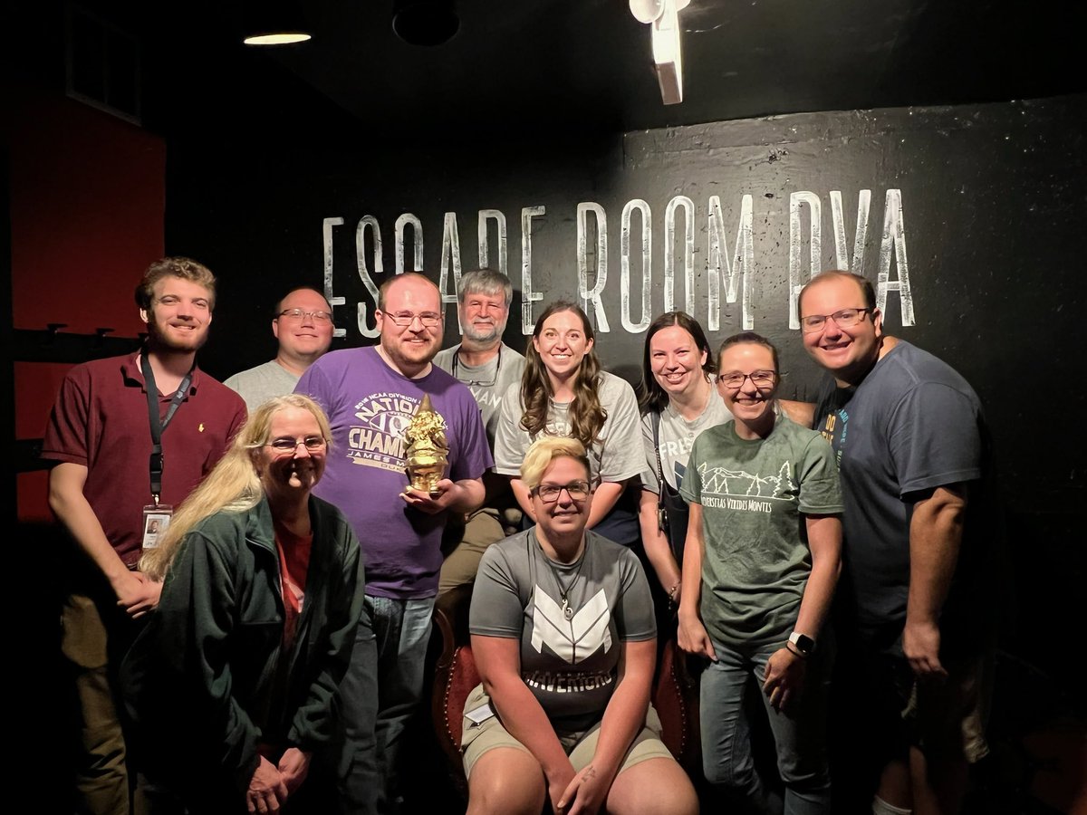 mathwith_mrcox's tweet image. Thanks to @DSFPTSA for sponsoring our incredible math department on a team building escape room today. I’m excited to get started with year 2!

Oh yeah - Mr. Badgett is holding the golden gnome because we beat the record 😎