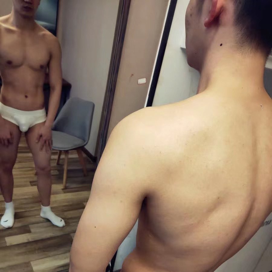 今日更·晚安！我爱你们😘