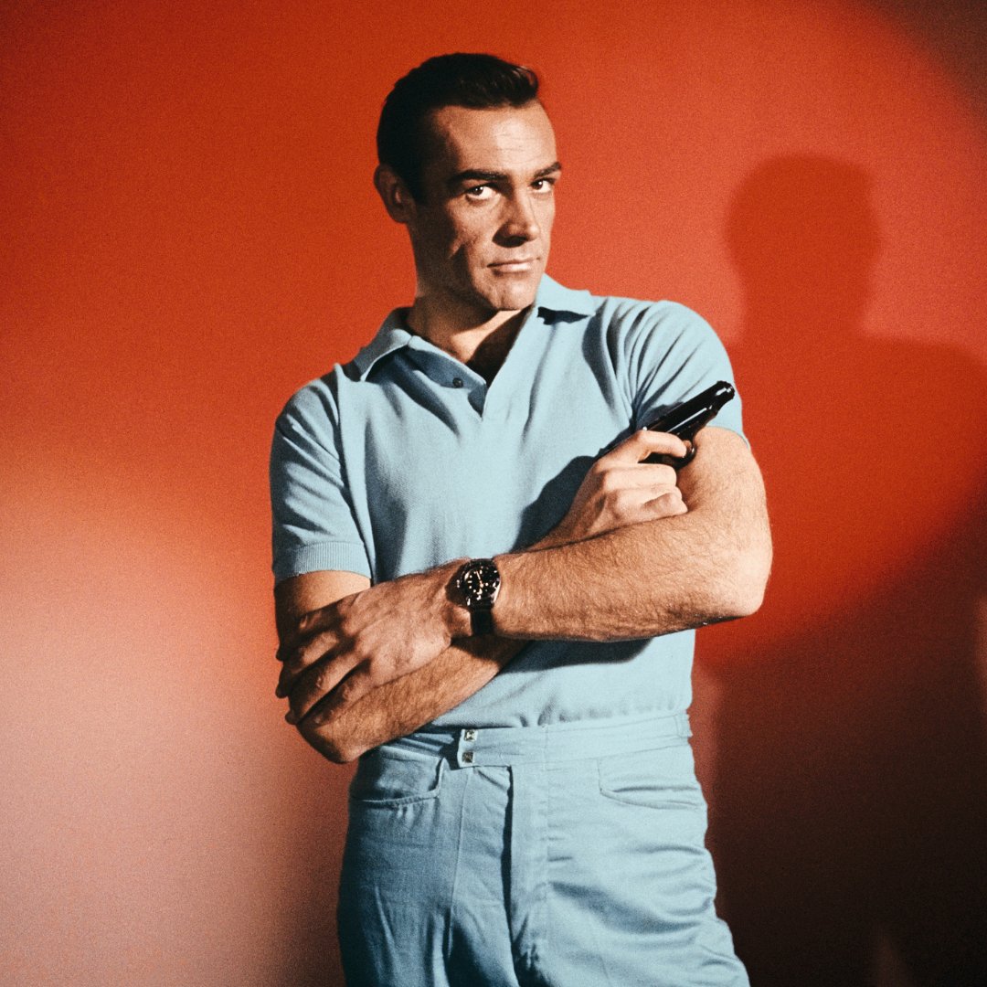 007's tweet photo. Remembering Sir Sean Connery who was born on this day in 1930. https://t.co/sPBpeDQMwD