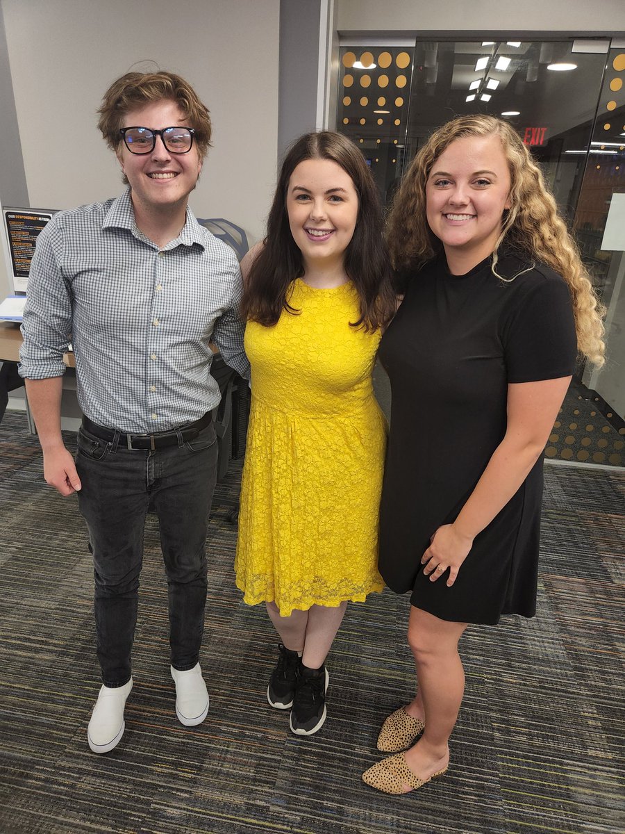 LeahVredenbregt's tweet photo. I'm excited to be back in the producing chair today for @KOMUnews, so here are some of the people I wouldn't have made it through the summer without! https://t.co/L4O4QLlBp7