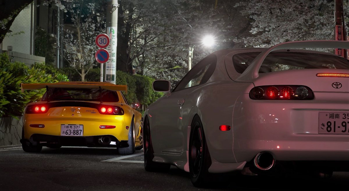 Yatoleczka's tweet image. Found on Initial D fan group on Facebook.
It looks so neat.
#InitialD  #initialdworld #initialdfans #Race #Mazda #RX7 #Rotary #Toyota #Supra #2JZ #Car #Cars #JDM