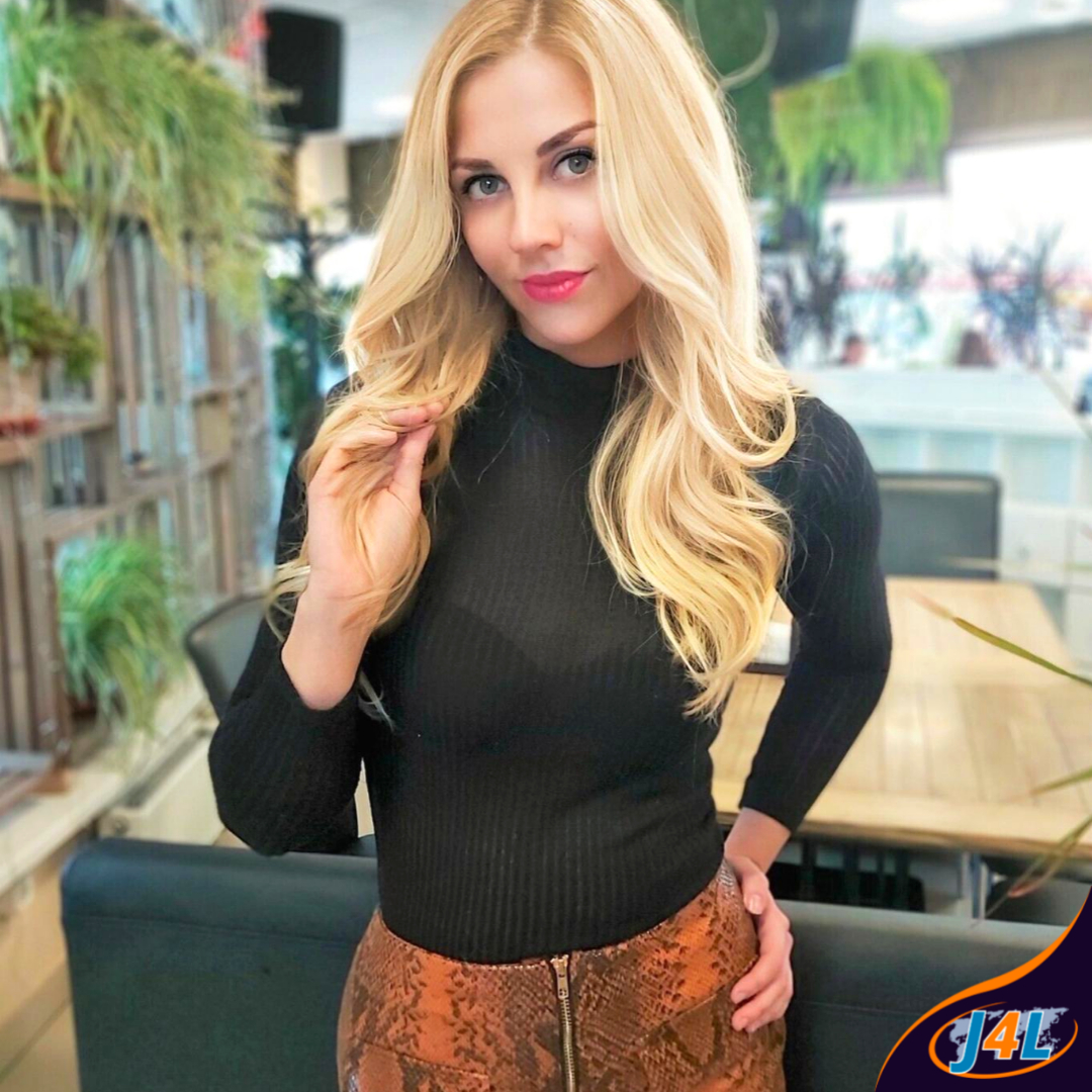 Jump4love's tweet photo. 💋I am Kristina.
I am a bright kind girl with an open heart. 
I am tired of endless searches and I hope to find love soon.
Find me on https://t.co/VUrdKyTO69
ID: 1047376
https://t.co/YQWiJp2Qe8 (link in bio ⤴️) https://t.co/X4w1l1pG9P