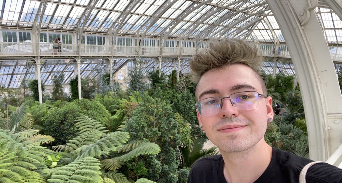 RadfordHonors's tweet photo. Honors Student Council president Luc White spent the summer in France as a recipient of the prestigious Gilman International Scholarship from the U.S. Department of State. They studied churches all-around Europe. Big kudos to Luc's mentor, Dr. Carlee Bradbury in Art. https://t.co/qmKYI1EkN7