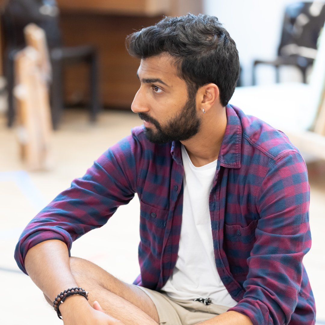 MarigoldShowUk's tweet image. ☀️SPOTLIGHT ON☀️ 

Nishad More🌺

Seasoned Shakespearean Nishad has starred in Hamlet and King Lear for the Royal Shakespeare Company🎭 Nishad graduated in 2020 from Royal Central School of Speech and Drama🎓

In #MarigoldShow Nishad will play the role of Sonny🌟