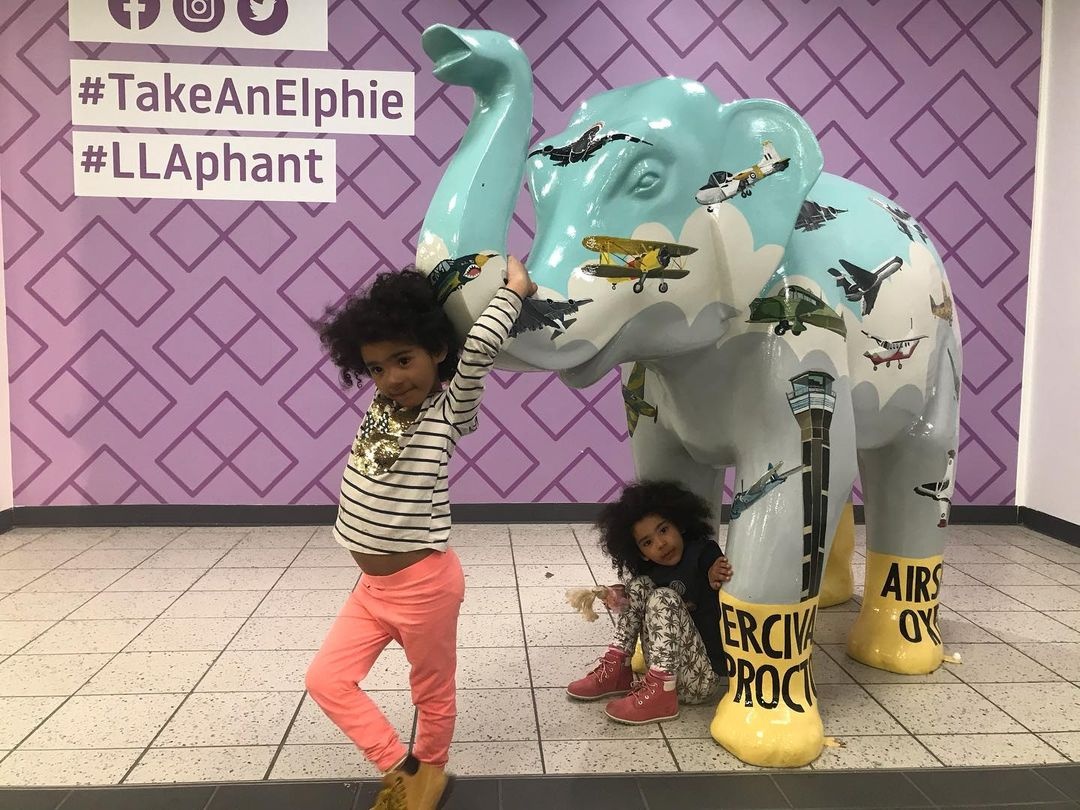 LDNLutonAirport's tweet photo. We love seeing all of your #LLAphant snaps coming through! Here are just some of our favourites 🐘

📸  thesurbotwins, agata_barcinska, nicolefaraday &amp; sekou0 on Instagram 

@BigTrunkTrail #TakeAnElphie #LondonLutonAirport #airports #community #charity https://t.co/6osOj1Hrvy