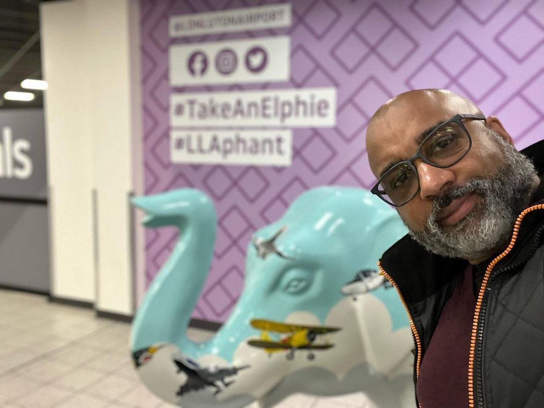 LDNLutonAirport's tweet photo. We love seeing all of your #LLAphant snaps coming through! Here are just some of our favourites 🐘

📸  thesurbotwins, agata_barcinska, nicolefaraday &amp; sekou0 on Instagram 

@BigTrunkTrail #TakeAnElphie #LondonLutonAirport #airports #community #charity https://t.co/6osOj1Hrvy