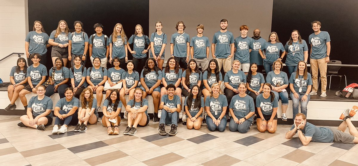 Barrow_CTAE's tweet photo. Great CTSO Leadership event put on by Appalachee High School today! All ctso officers are receiving training to take back to their clubs! @ApalacheeHS @BarrowChamber @BCSchools1 #CTAEdelivers https://t.co/kh5jSR6Tlb