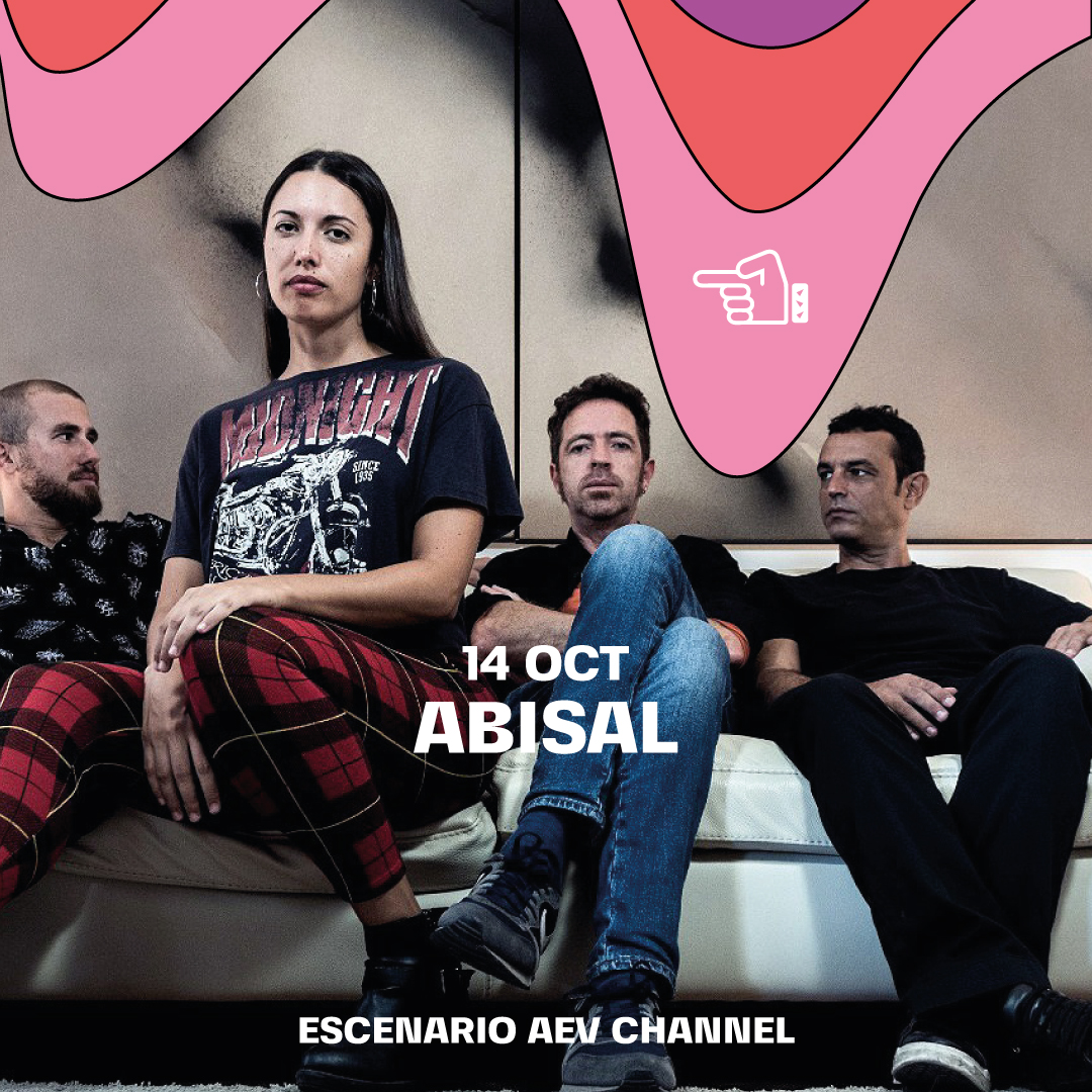 ArrecifeenVivo's tweet photo. Sus conciertos en @SonidosLiquido y en @Lagrulla4 fueron muy top: exploran paisajes sonoros llenos de texturas, espacios donde el pop convive con el rock y la electrónica.
Otra banda lanzaroteña para el escenario #AEVChannel de @CulturaLanzarot
¡Bienvenidos a bordo, ABISAL!🛸 https://t.co/oNahNr2yF9