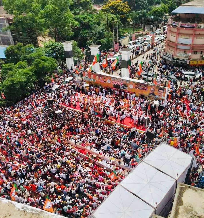 Arpita_Badajena's tweet photo. The 3 crore people of Chhattisgarh are united against this fake government &amp; against the liar leader of this Chhattisgarh govt. #BhupeshHaiThugesh https://t.co/90uEbWzKWz