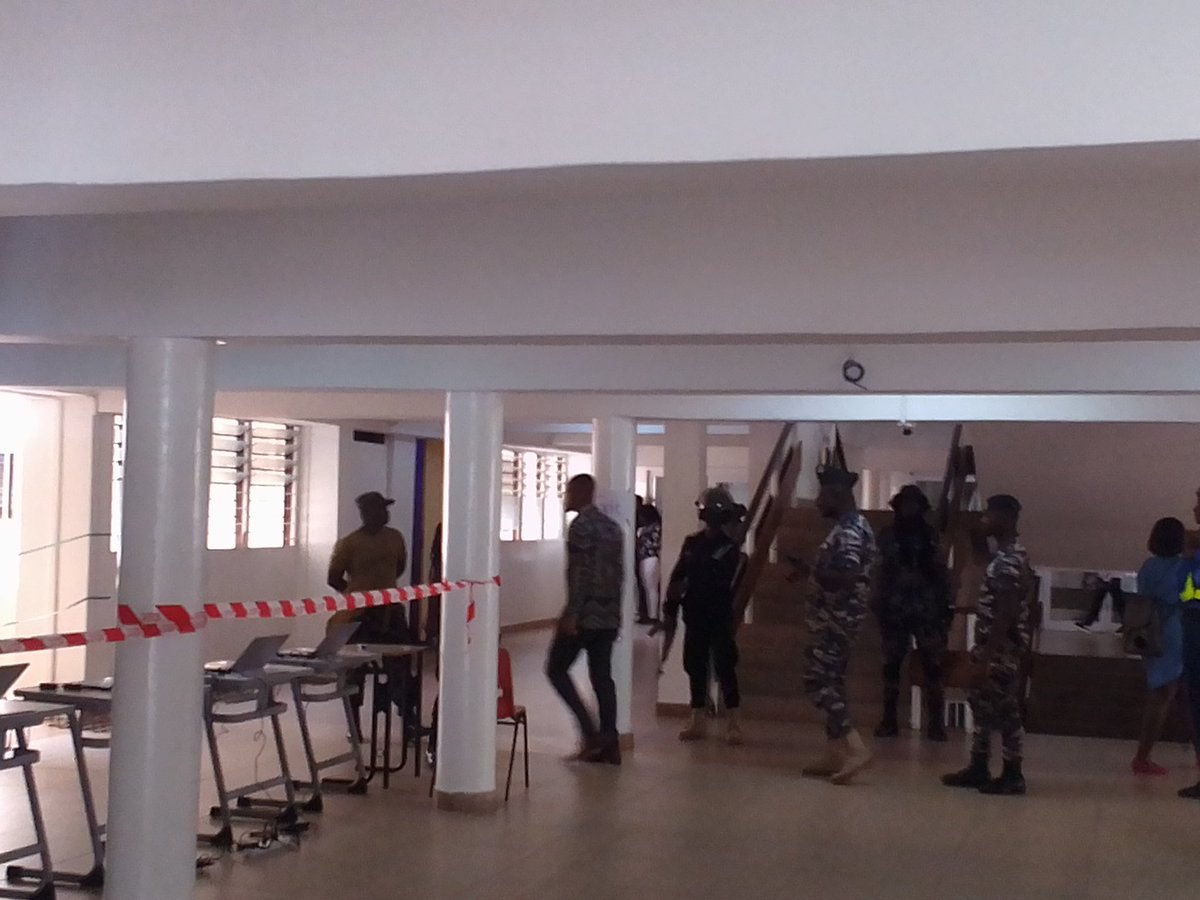 watsuptek's tweet photo. 📍📍SRC ELECTIONS 📍📍
There is the presence of heavy security personnel at Casely Hayford.
#ElectionCorner22
#WatsuptekReport
#KNUSTDecides https://t.co/IfTZw8jW2B