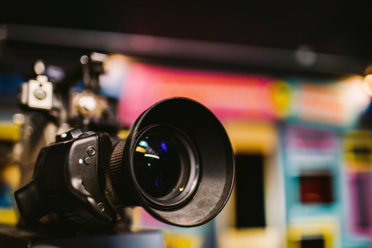 👀🎥👀🎥
Our newest, 90s TV gameshow-themed escape room is almost ready for its first brave game-testers!!! 🪩🔌🎬✨

Soon… our TV studio crew will be able to welcome YOU into Studio 26 to play ‘Trapped For Cash’!! 🎤📋☎️📡🎛💰

#worthing #escaperoom #comingsoon