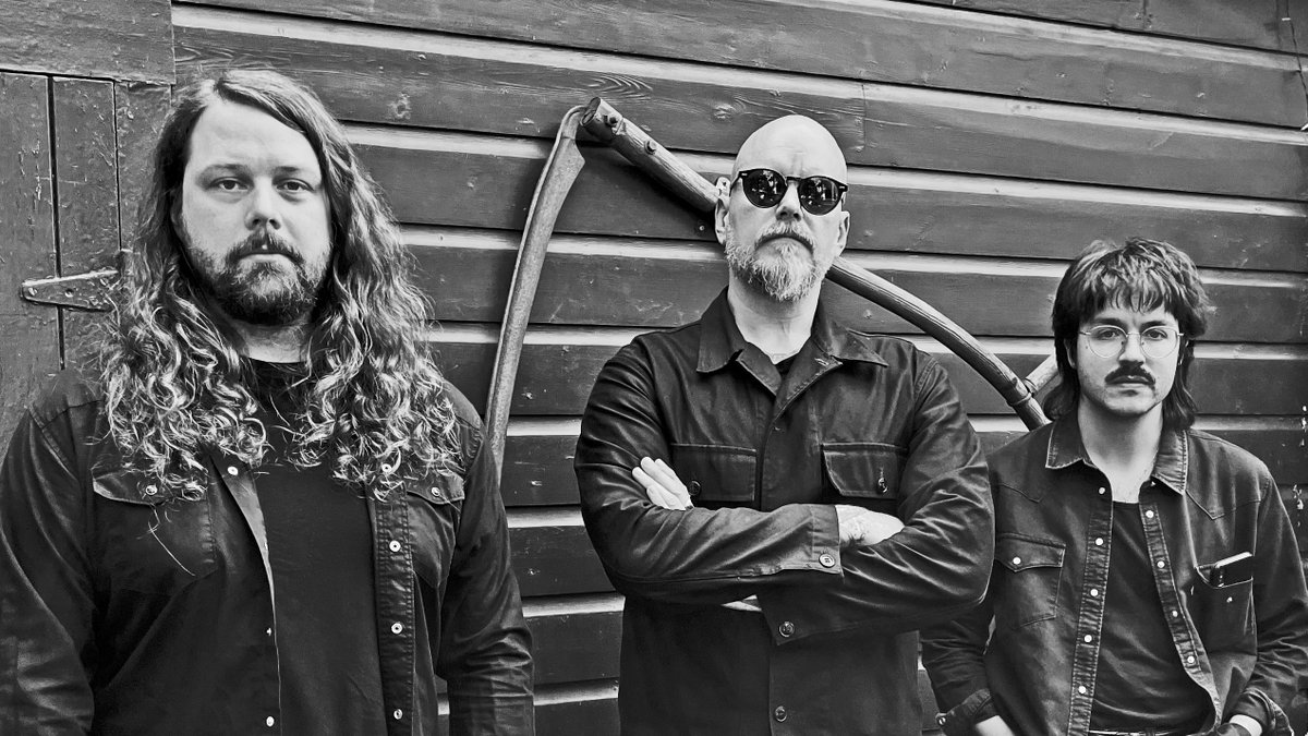 scheunedresden's tweet photo. Dicktator Soundz presents:
Fotocrime + Bleakness
Dienstag | 11. Oktober | 21 Uhr
Ostpol
Infos und Tickets:
https://t.co/oYfJqC5elu
- - - - - - - - - - -
#fotocrime #bleakness #postpunk #punkrock #deathrock #darkpunk #punk #RyanPatterson #NickThieneman #WillAllard @fotocrime https://t.co/0t3UaoKPnm